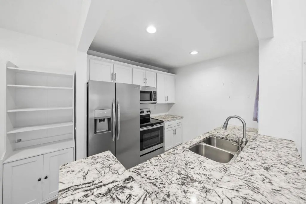 2920 Briarwood Road G12