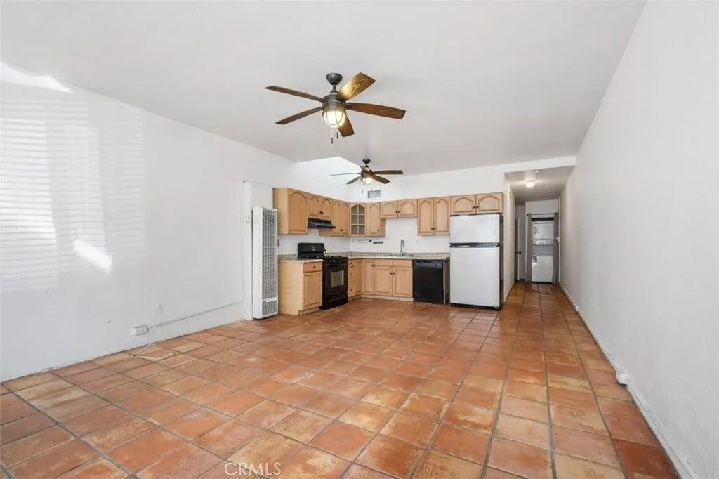 Photo of 2006 Court Street, Newport Beach, CA 92663 (MLS # OC25246738)