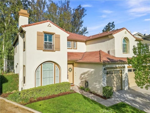 Photo of 24027 Semillon LN, Murrieta, CA 92562 (MLS # SW26180708)
