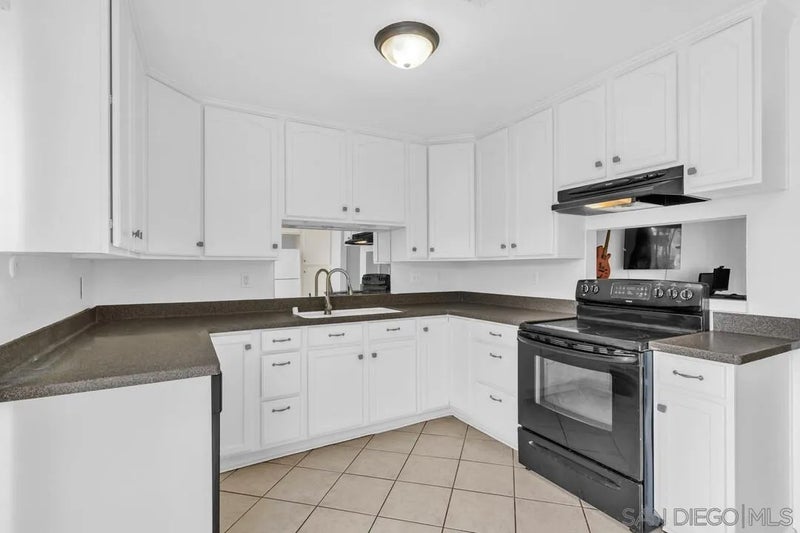 888 Cherrywood Way Unit 3