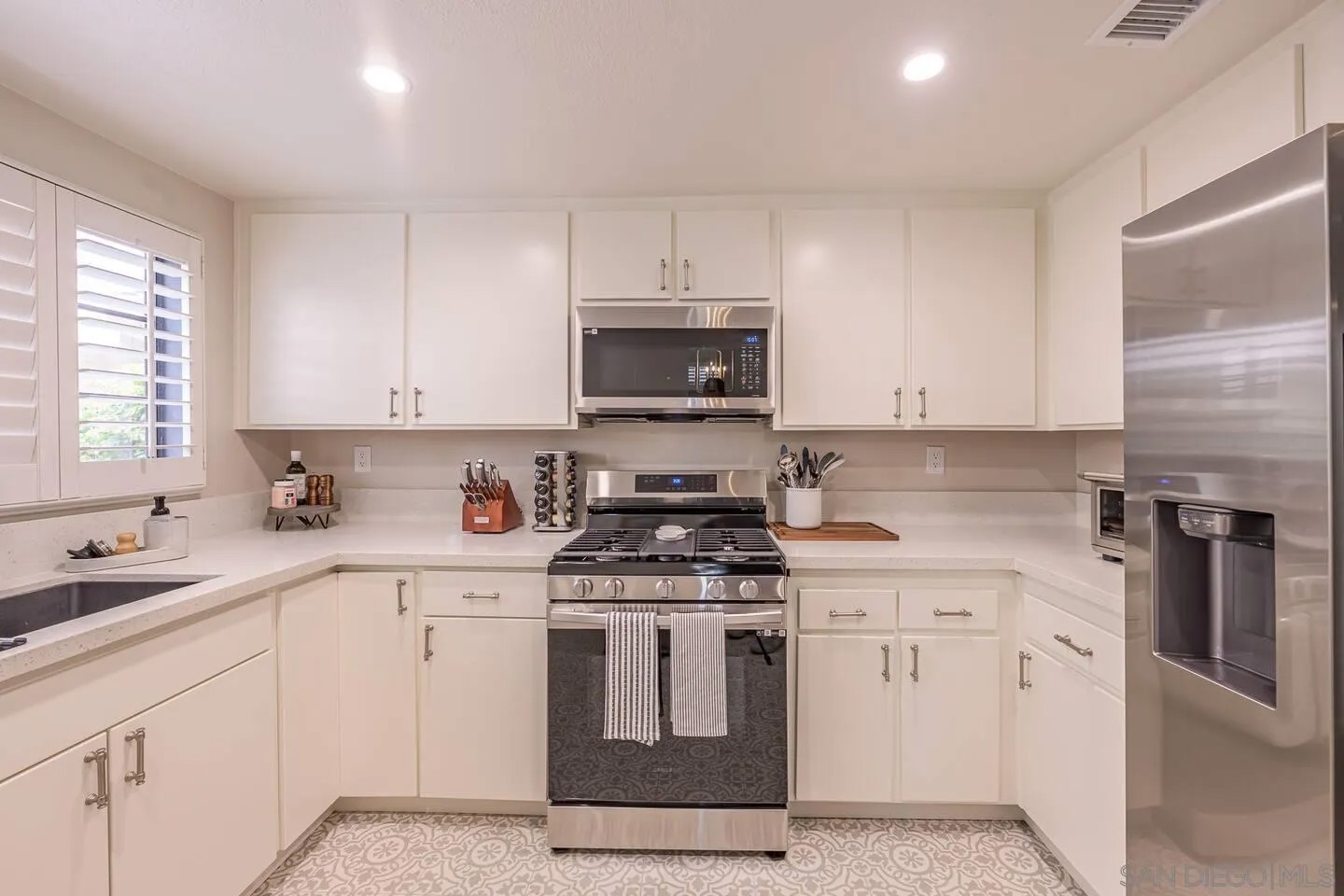 3691 Caminito Cielo Del Mar