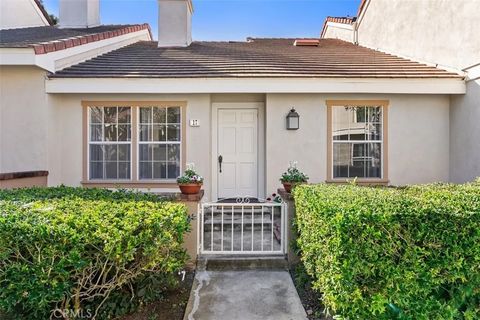 Photo of 17 Dartmouth, Irvine, CA 92612 (MLS # OC26013593)