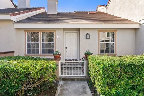 Photo of 17 Dartmouth, Irvine, CA 92612 (MLS # OC26013593)