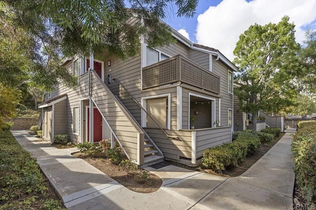 Photo of 1095 Shadowridge Drive #129, Vista, CA 92081 (MLS # PTP2608003)