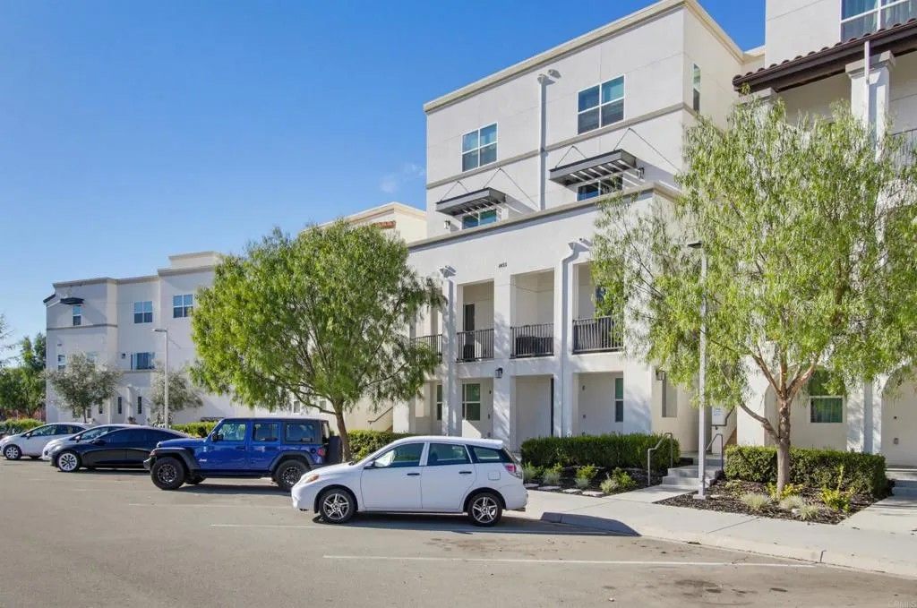 Photo of 1455 Banahaw Way #6, Chula Vista, CA 91915 (MLS # PTP2508985)