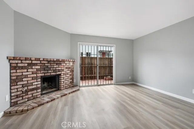 10401 Shaw