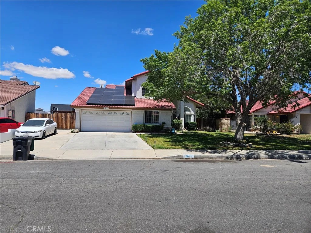 2611 E Avenue Q14