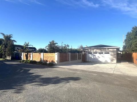 Photo of 804 Clark Avenue, Encinitas, CA 92024 (MLS # NDP2600158)