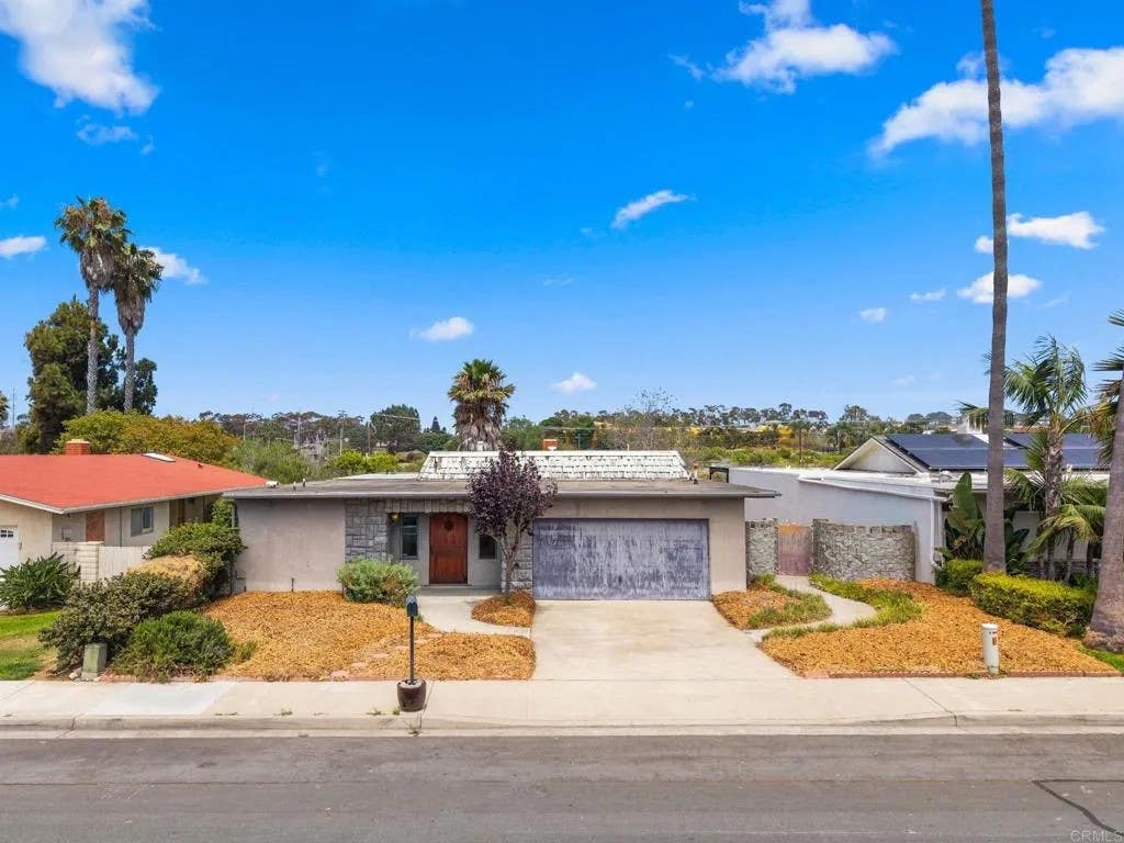 Photo of 5120 El Arbol Drive, Carlsbad, CA 92008 (MLS # NDP2606574)