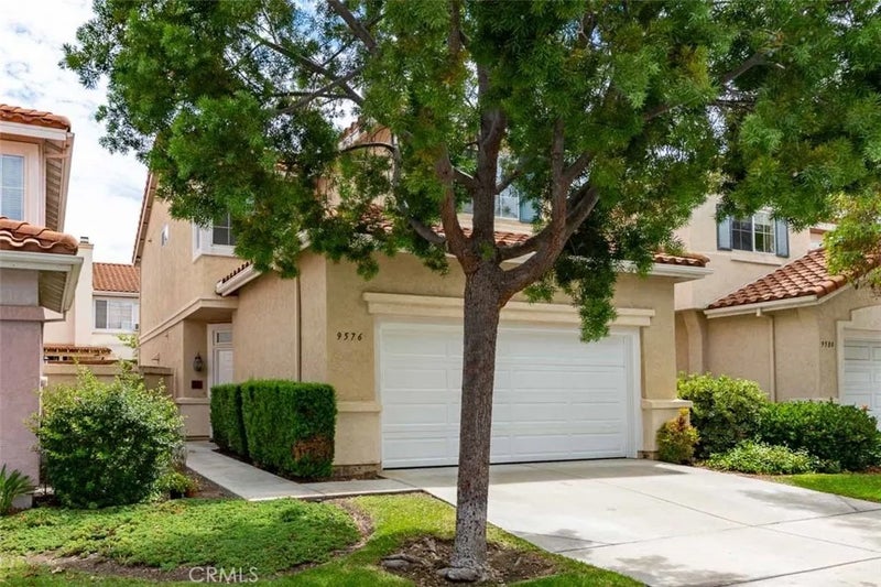 9576 Capricorn Way