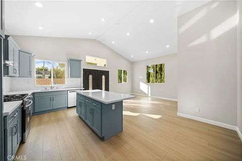 Tiny photo for 17841 Buena Vista, Yorba Linda, CA 92886 (MLS # WS25246794)