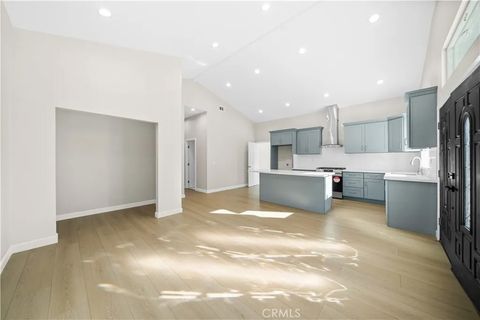 Tiny photo for 17841 Buena Vista, Yorba Linda, CA 92886 (MLS # WS25246794)