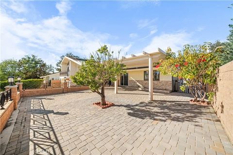 Tiny photo for 17841 Buena Vista, Yorba Linda, CA 92886 (MLS # WS25246794)