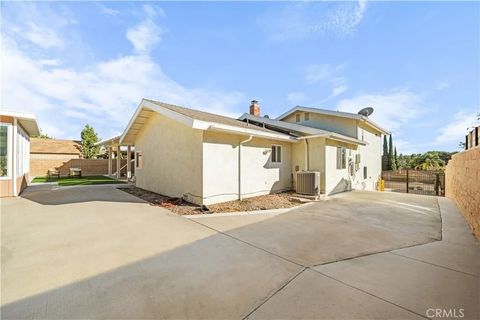 Tiny photo for 17841 Buena Vista, Yorba Linda, CA 92886 (MLS # WS25246794)