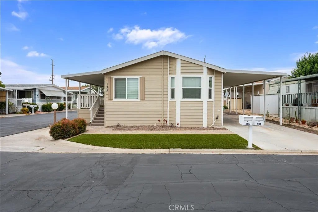 Photo of 23820 Ironwood Ave #195, Moreno Valley, CA 92557 (MLS # IV26135469)