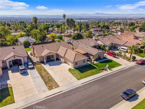 Tiny photo for 24819 Skyland Dr, Moreno Valley, CA 92557 (MLS # IV25249834)