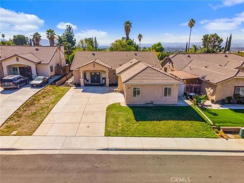 Tiny photo for 24819 Skyland Dr, Moreno Valley, CA 92557 (MLS # IV25249834)