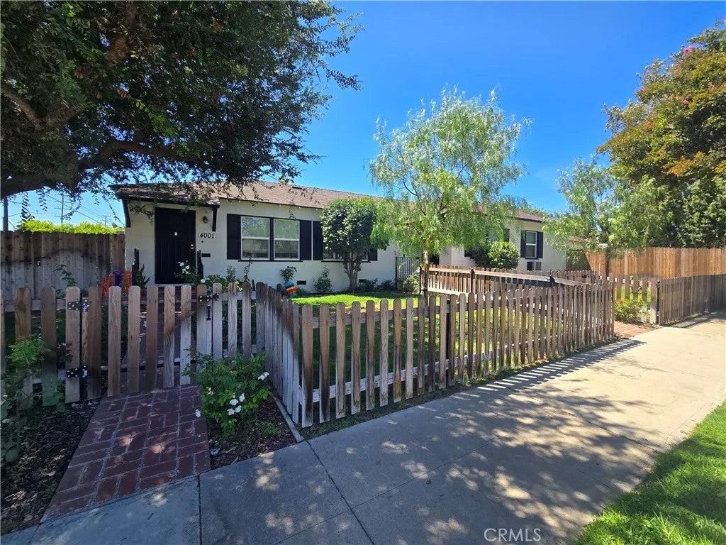 4001 W Verdugo Avenue