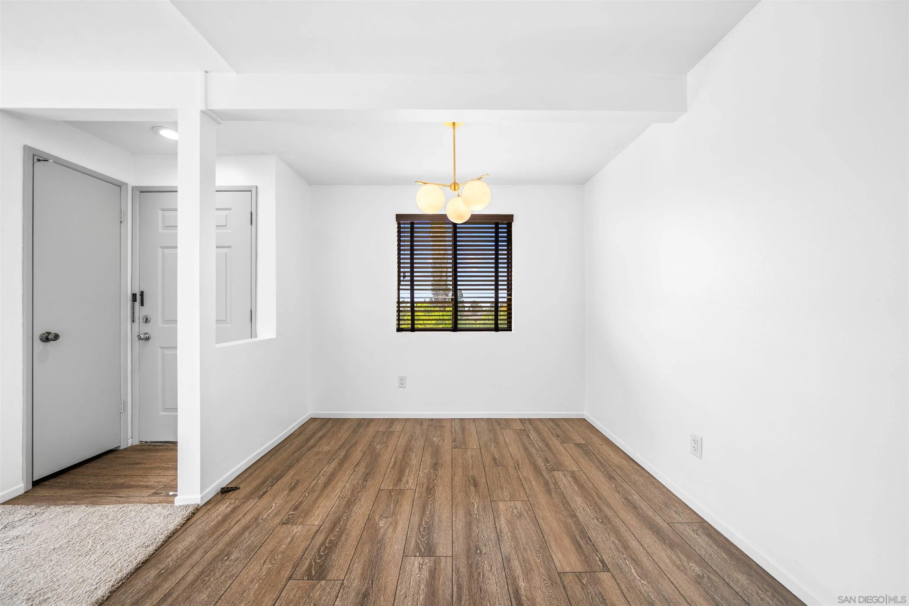 9302 Twin Trails Dr 204