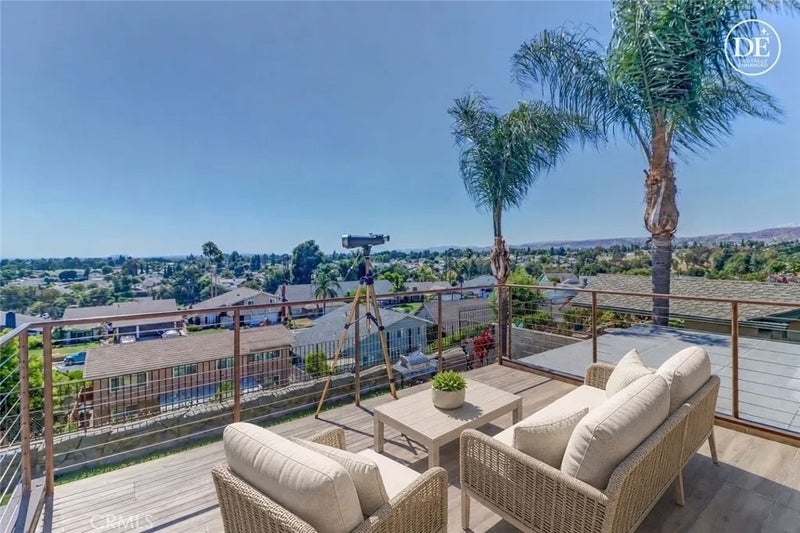 5851 Walnut Creek