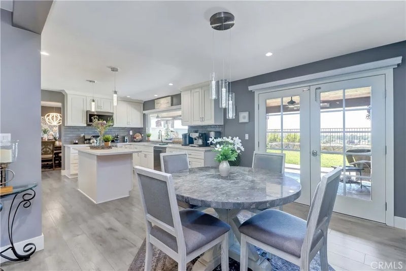5851 Walnut Creek