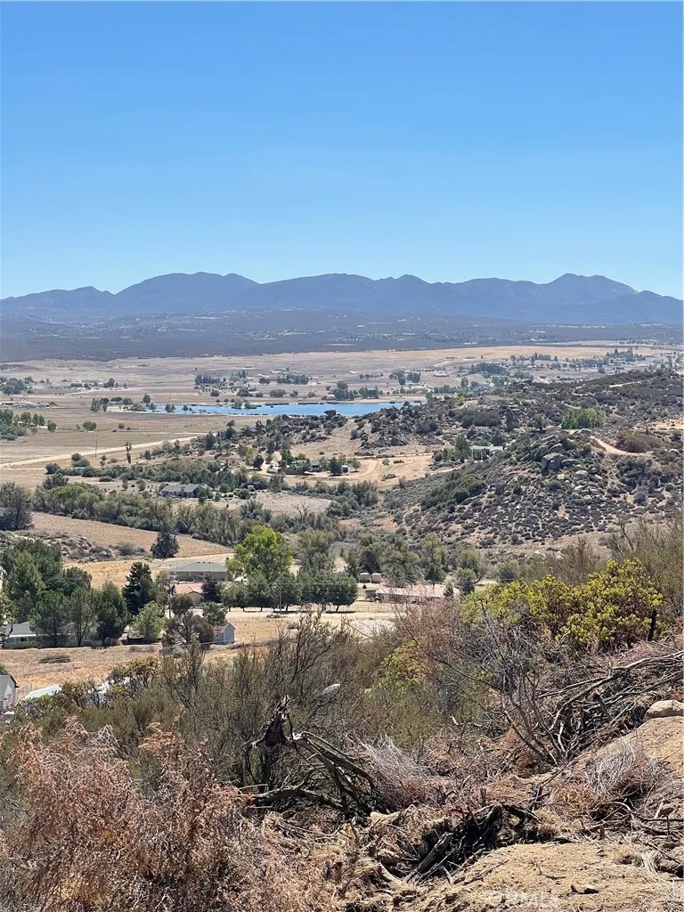 899 Lake Canyon