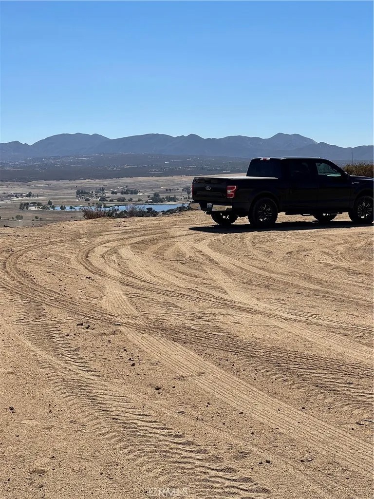 899 Lake Canyon