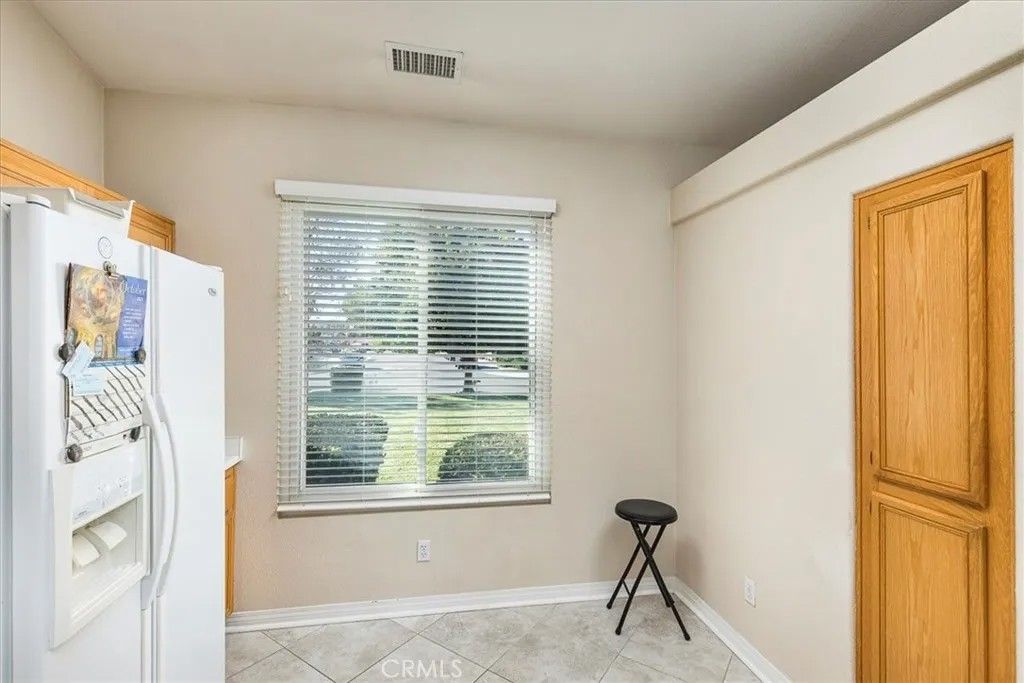 Photo of 40597 Sunflower Road, Murrieta, CA 92562 (MLS # SW25249955)