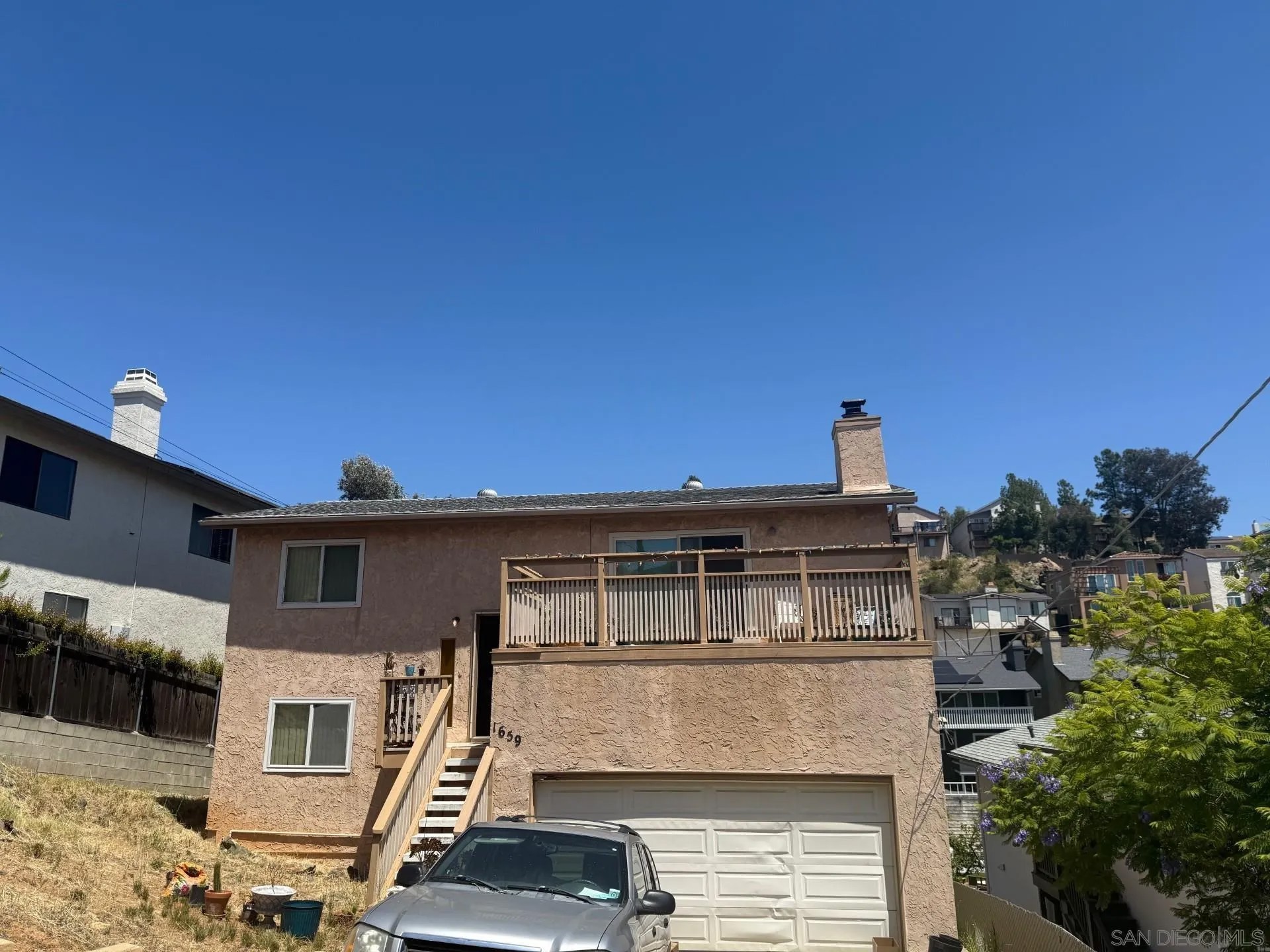 1659 Portola Ave