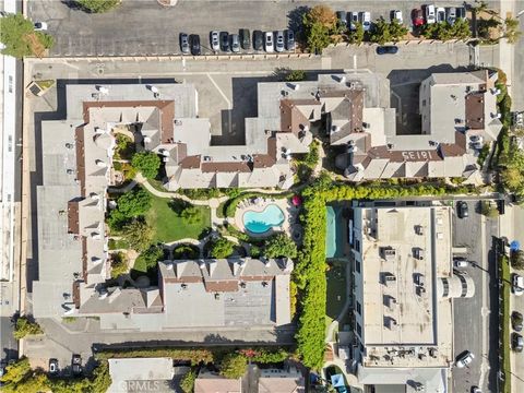 Tiny photo for 18135 Burbank Boulevard #3, Tarzana, CA 91356 (MLS # SR25230171)