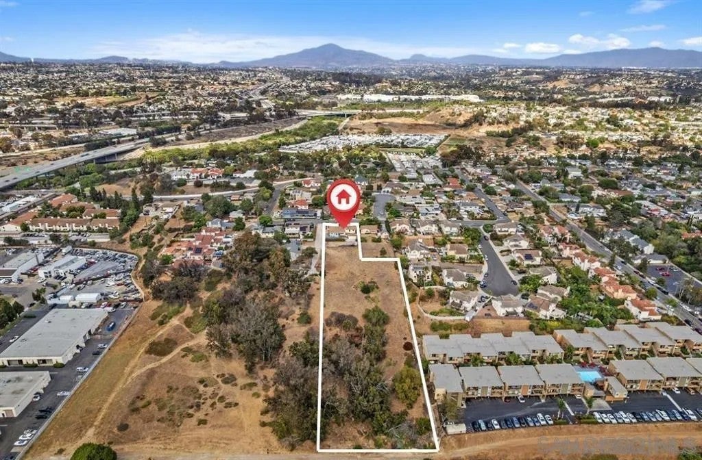 160 N Del Mar