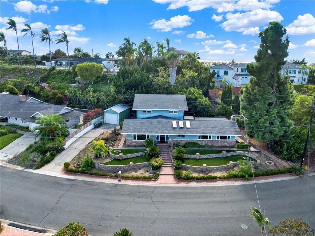 3485 Ridgecrest