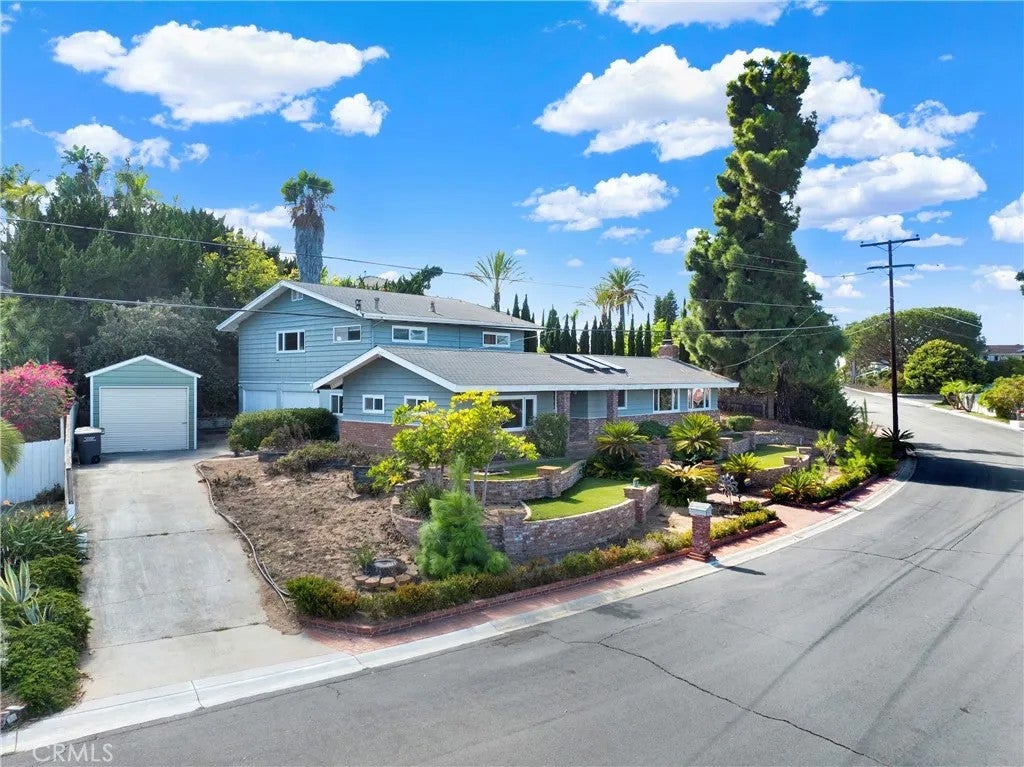 3485 Ridgecrest