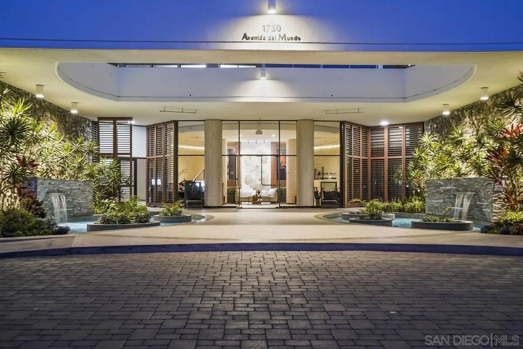 Photo of 1750 Avenida Del Mundo #904, Coronado, CA 92118 (MLS # 250037442)