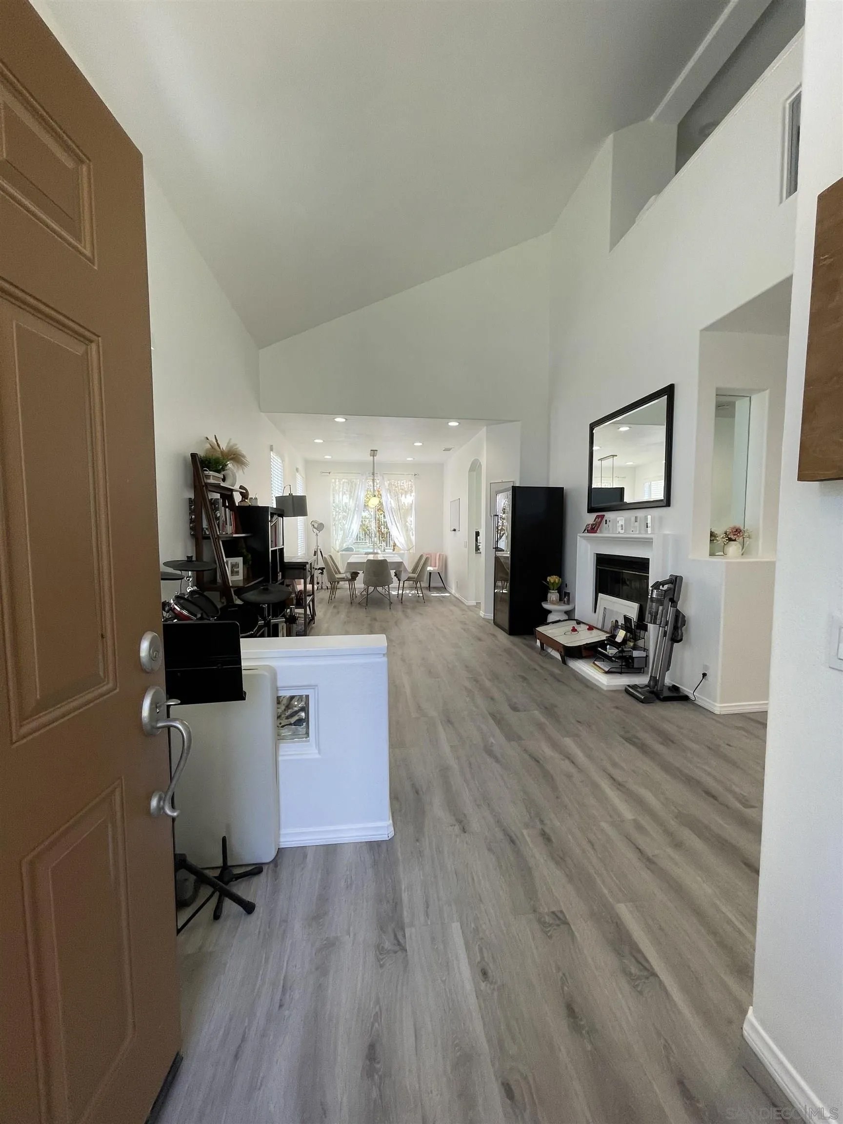 11430 Eastview Ct