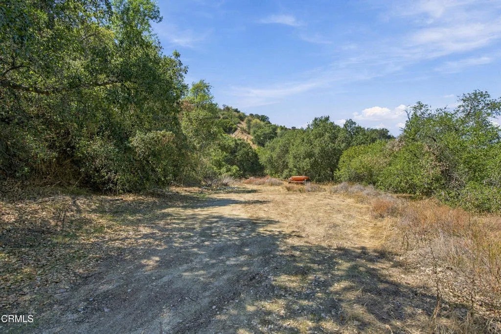 1220 Flintridge