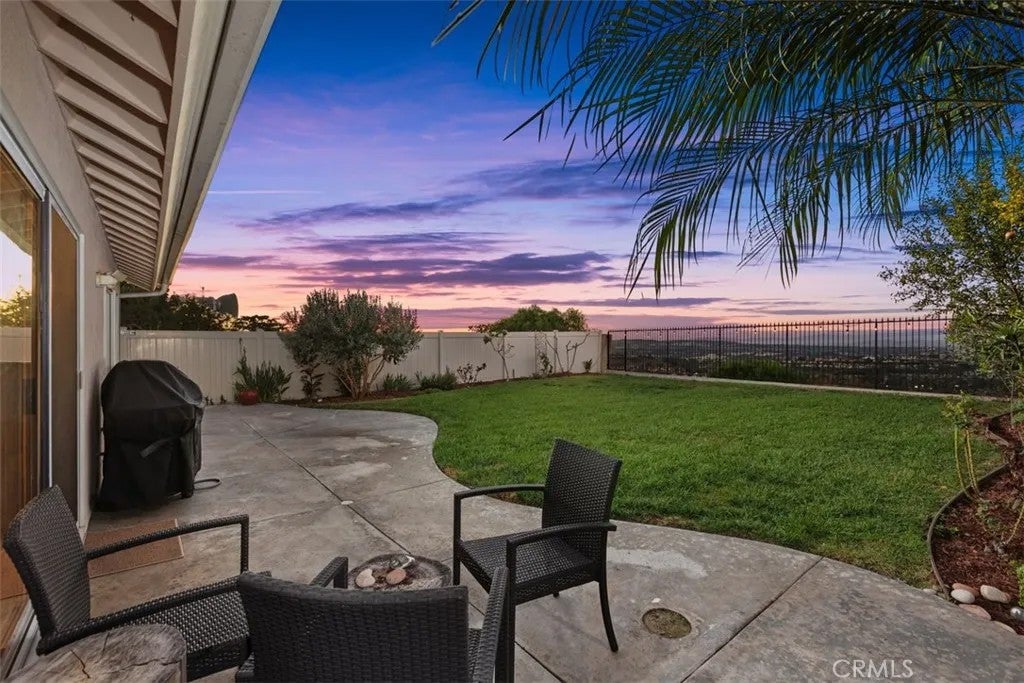 24851 Stonegate