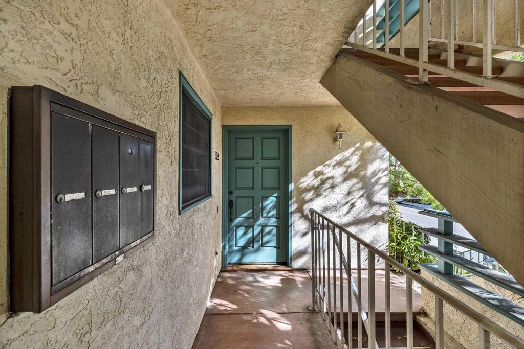 Photo of 1308-14 Locust St, San Diego, CA 92106 (MLS # 250044460)