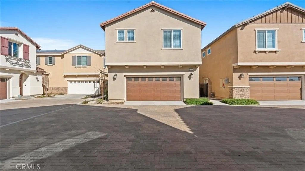 Photo of 16154 Lozano St #7, Fontana, CA 92336 (MLS # CV26051523)