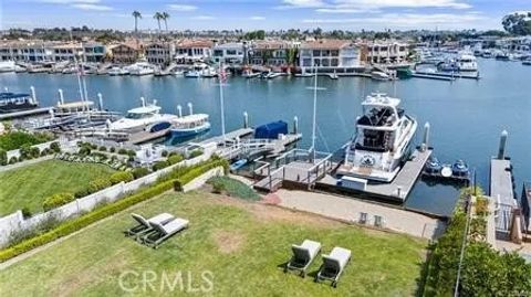 Tiny photo for 11 Harbor Island, Newport Beach, CA 92660 (MLS # OC25241597)