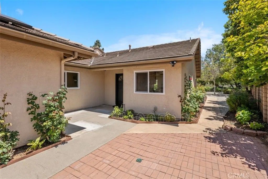 Photo of 4346 Los Padres Drive, Fallbrook, CA 92028 (MLS # SW25242197)