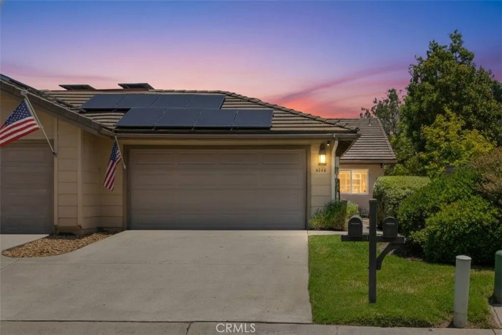 Photo of 4346 Los Padres Drive, Fallbrook, CA 92028 (MLS # SW25242197)