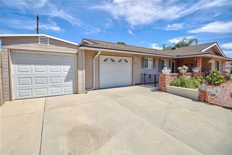 25890 Interlechen Drive