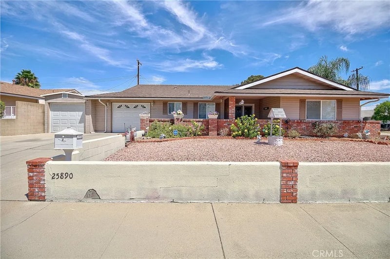 25890 Interlechen Drive