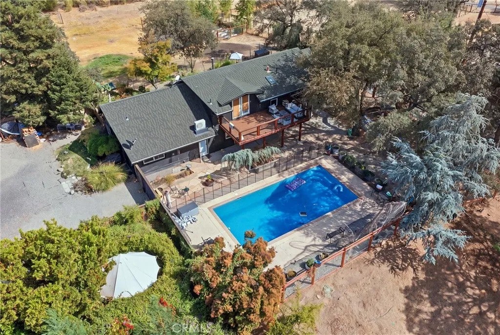 3561 Clark Road