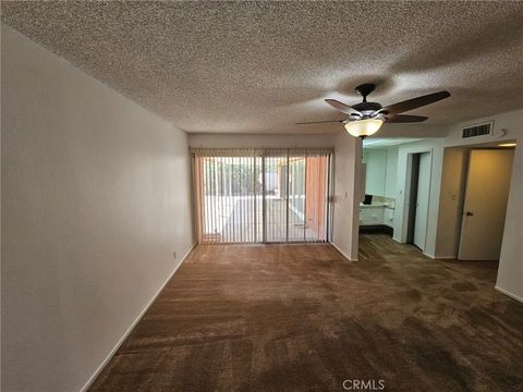 Tiny photo for 14185 Burning Tree Dr, Victorville, CA 92395 (MLS # CV25253168)