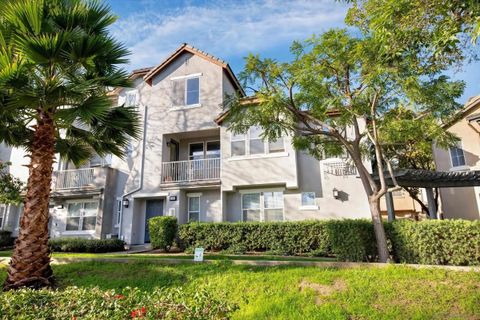 1583 Sumac Pl Chula Vista CA 91915