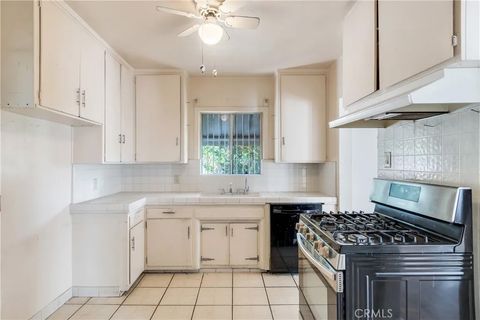 Tiny photo for 4003 Gangel Ave, Pico Rivera, CA 90660 (MLS # CV25245567)