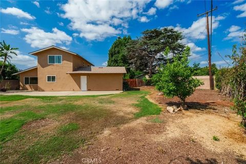 Tiny photo for 1431 Mauna Loa Rd, Tustin, CA 92780 (MLS # PW25232543)