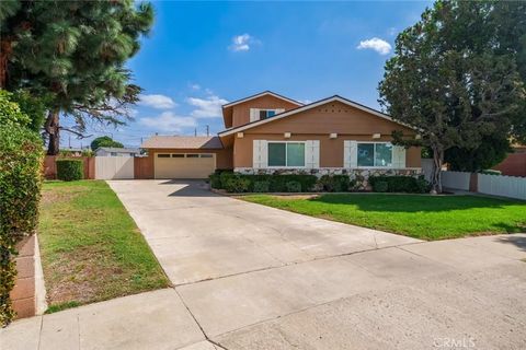 Tiny photo for 1431 Mauna Loa Rd, Tustin, CA 92780 (MLS # PW25232543)
